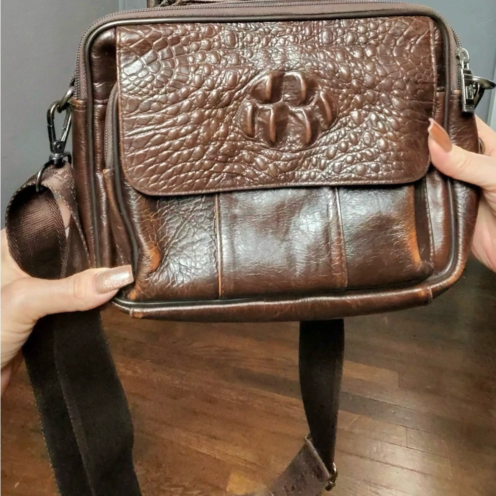 Elegant‎ Dark Brown Leather Messenger Bag - Picture 5 of 8